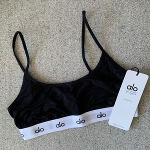Alo Yoga - BNWT Icon Cami Bra (Black)